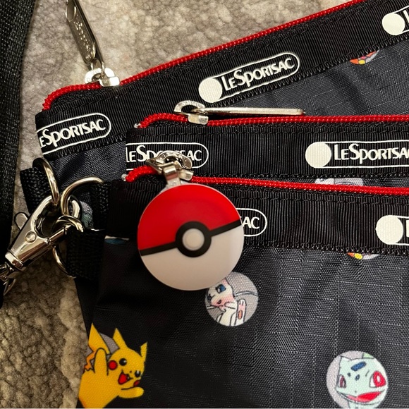 BNWT Japan LeSportsac x Pokémon Wristlet Zippered Pouch set of 3 - Picture 6 of 13